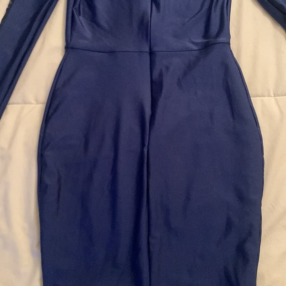 Beautiful Evening Gown - Picture 14 of 16